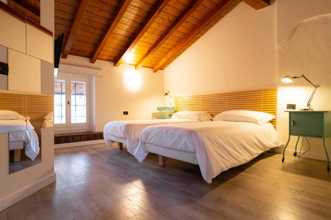 Locanda Alberti Mandello del Lario Buitenkant foto